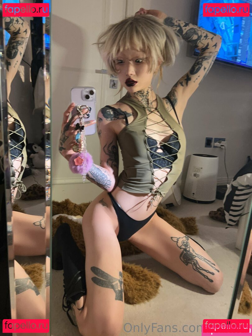 yeul_e / yeule Onlyfans Photo Gallery 