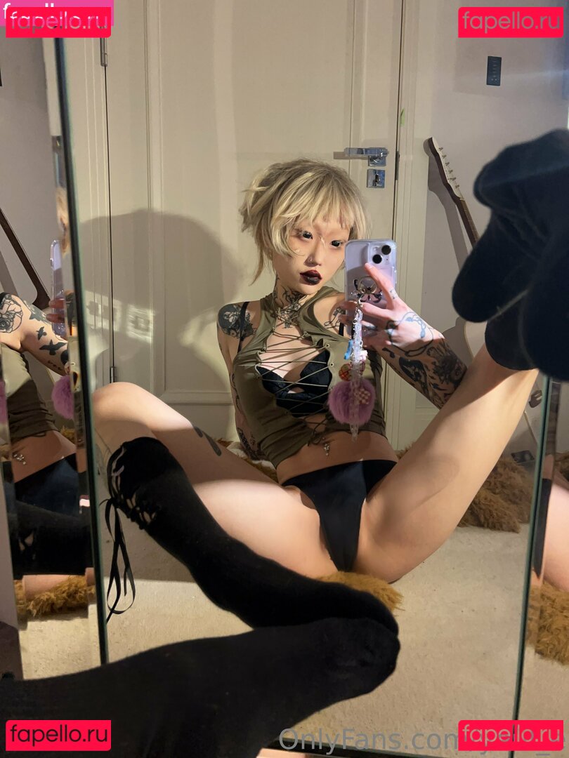 yeul_e / yeule Onlyfans Photo Gallery 