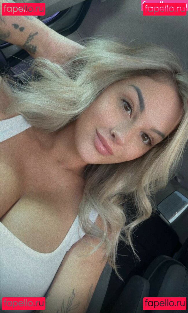 aalannajade / anunknowngalaxy Onlyfans Photo Gallery 