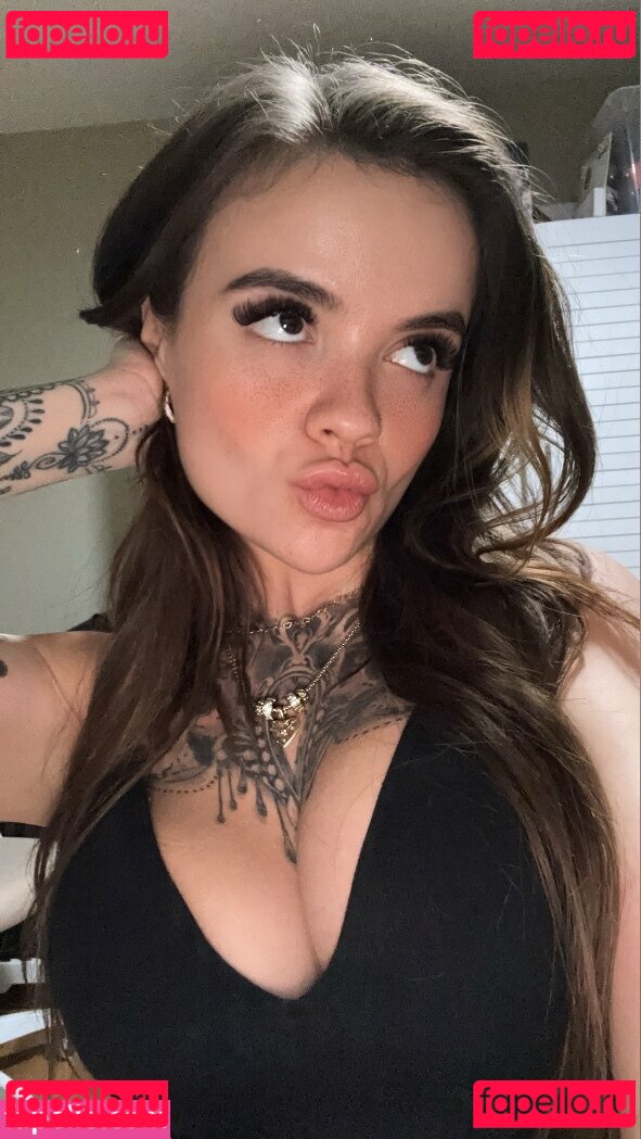 Destiny Corbett / yourdestinyyyyy / yourdestinyyyyyyyyy Onlyfans Photo Gallery 