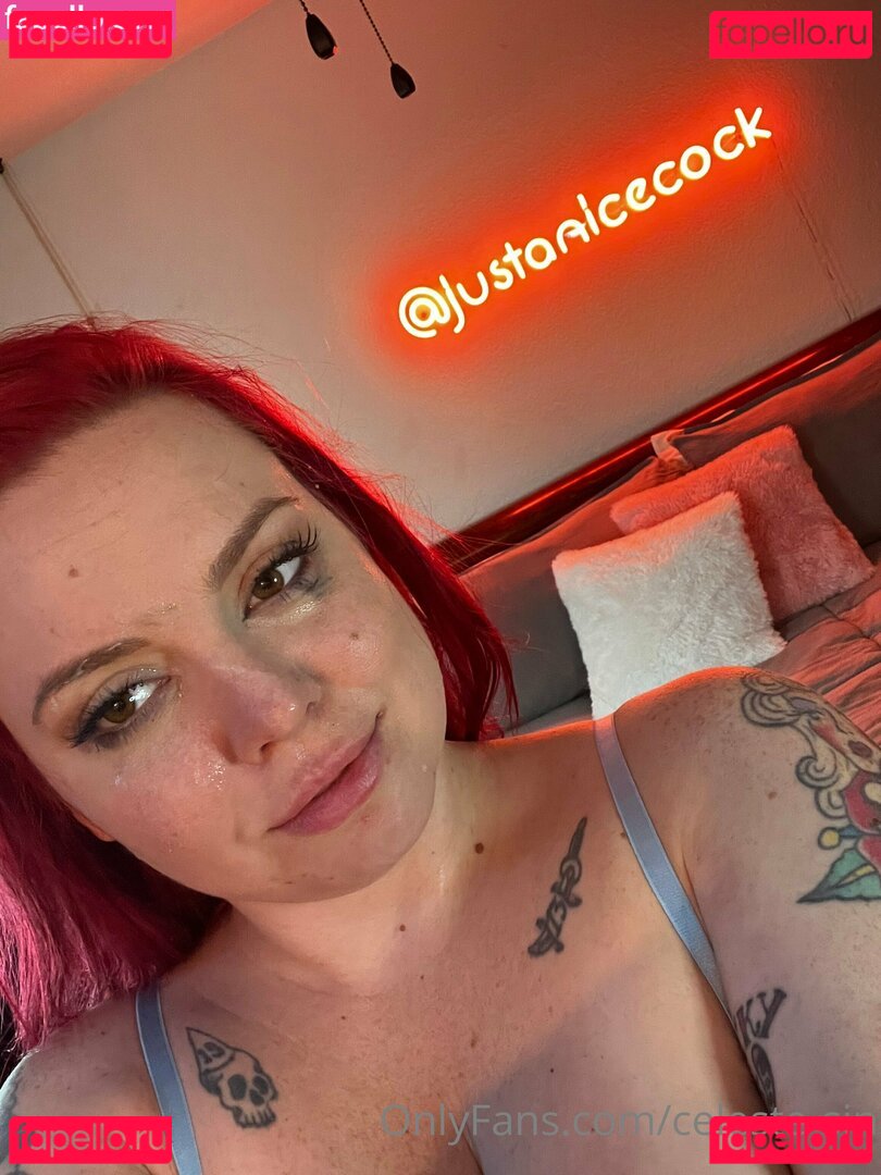 celeste-sin / sinceleste Onlyfans Photo Gallery 