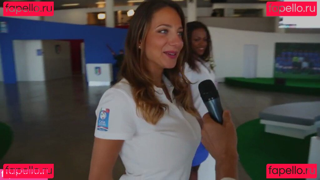 Cleo Bracchi / CleoBracchi / cleopeach Onlyfans Photo Gallery 