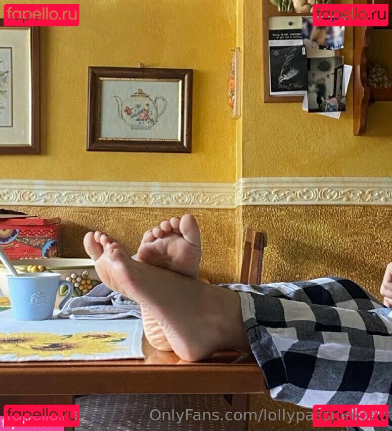 lollypassionfeet Onlyfans Photo Gallery 