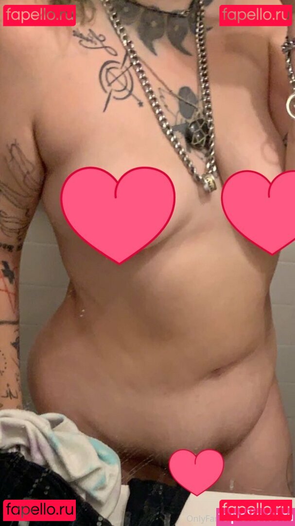 localmilff / localmilffx3 Onlyfans Photo Gallery 