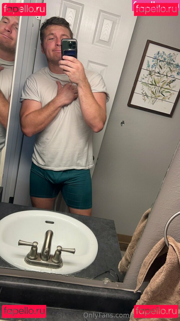 aboycanfunk / aboyfromutah Onlyfans Photo Gallery 