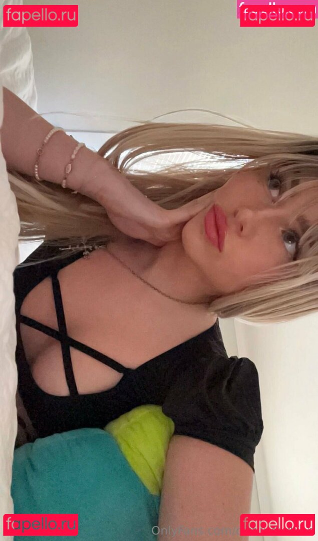 caitlinspicy / misscatspice Onlyfans Photo Gallery 