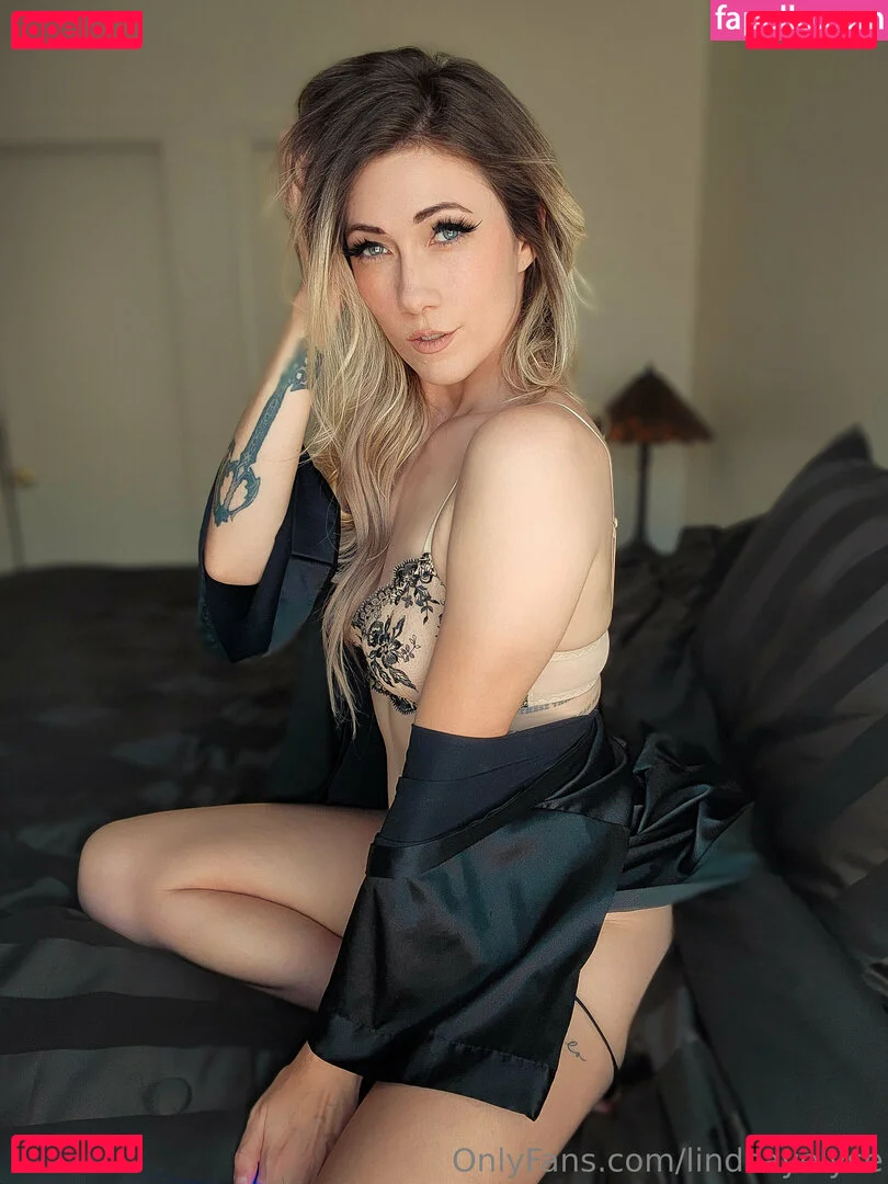 Elyse Ho Onlyfans Photo Gallery 