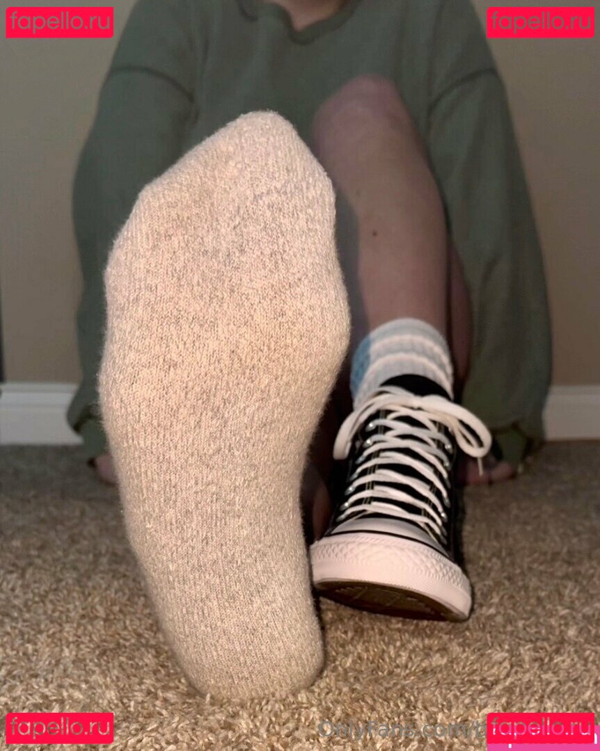 briabigfeet Onlyfans Photo Gallery 