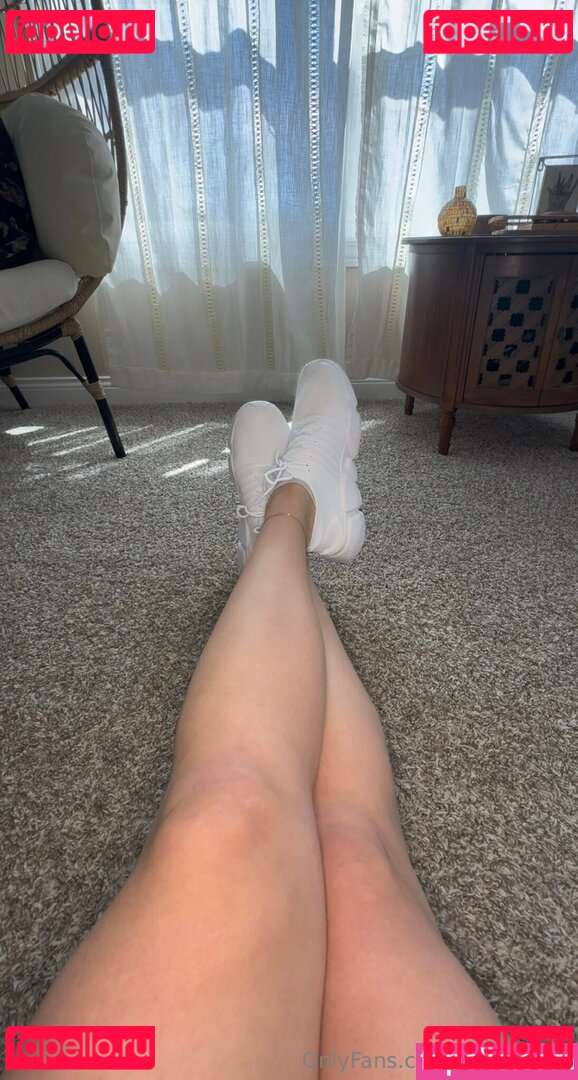 briabigfeet Onlyfans Photo Gallery 