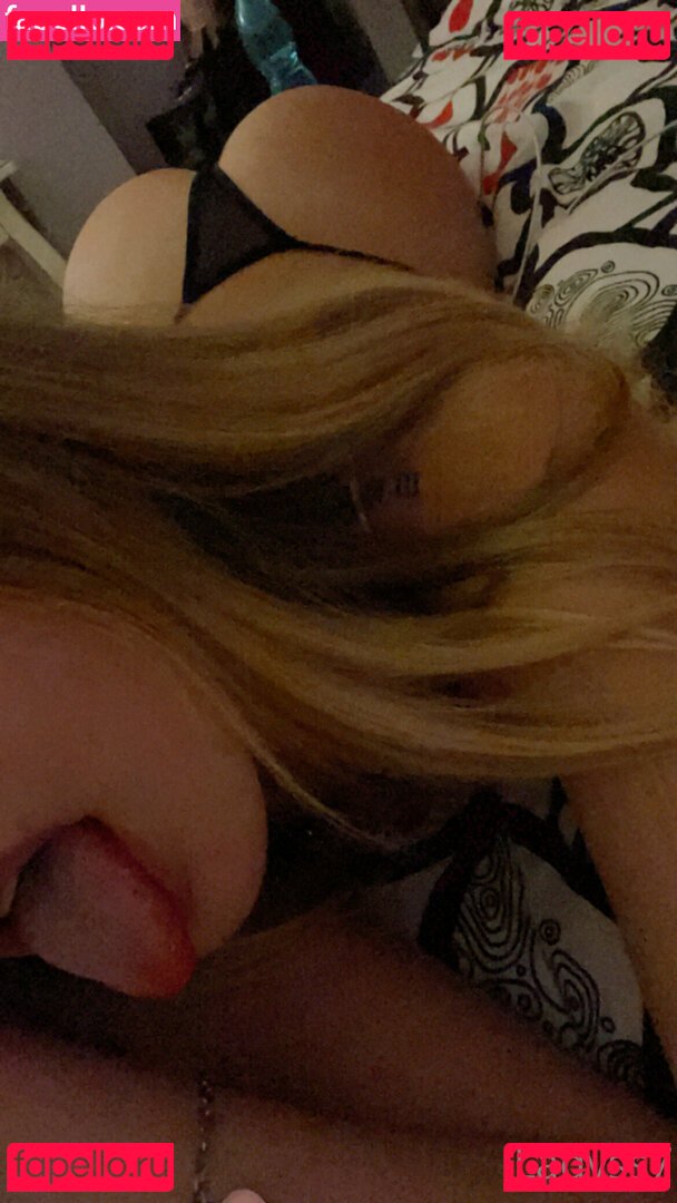 _lady7_ / ladyss7 Onlyfans Photo Gallery 