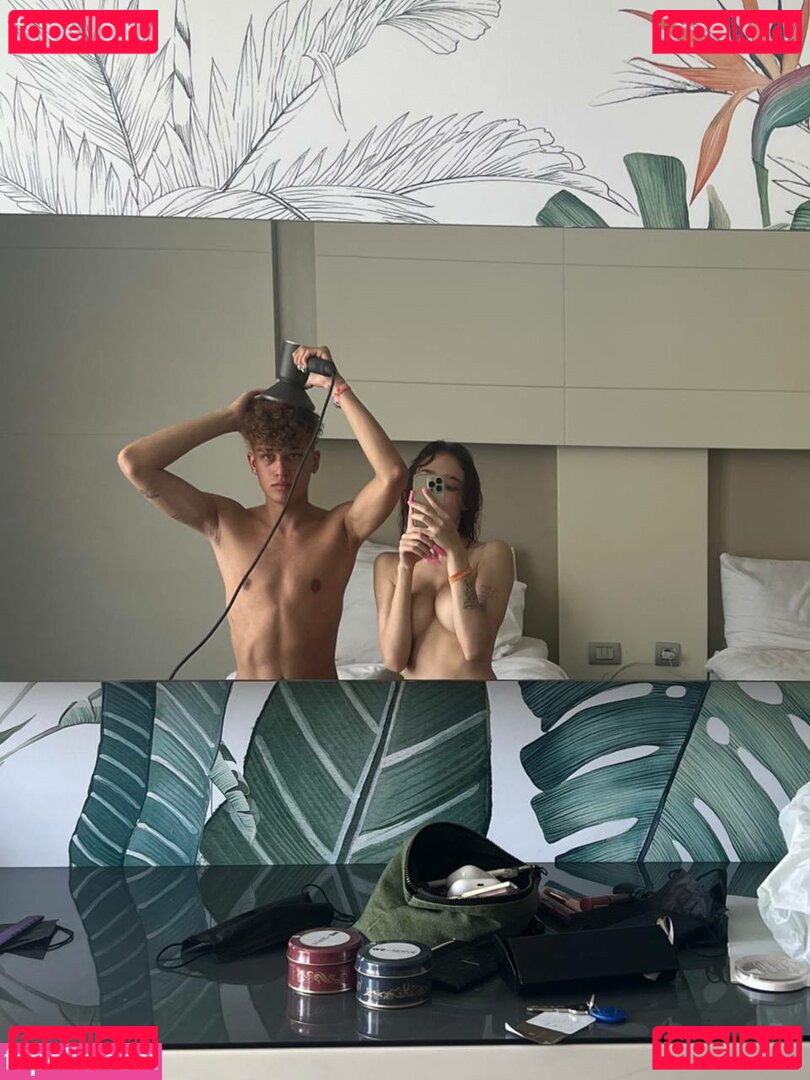 tatisize Onlyfans Photo Gallery 