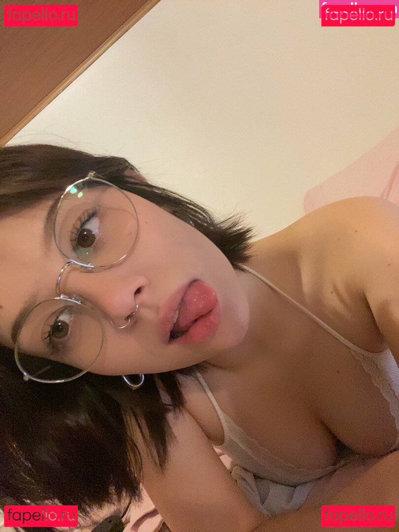 ludealmeidaa / ludealmeidaa_ Onlyfans Photo Gallery 