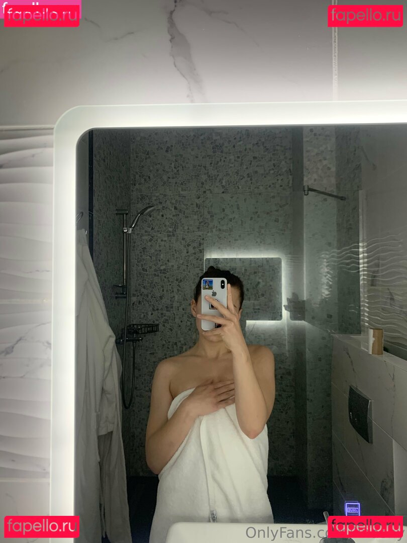 linashy / linnygd Onlyfans Photo Gallery 