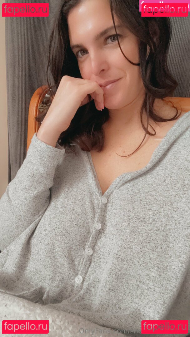 Showmethemoni Onlyfans Photo Gallery 