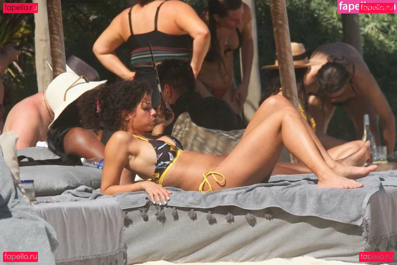 Alisha Wainwright Onlyfans Photo Gallery 