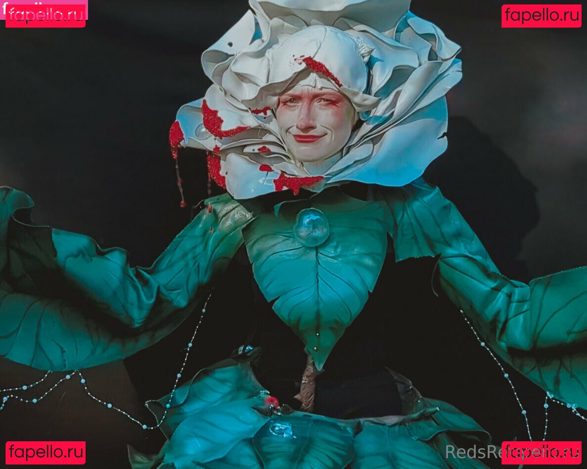 reddoodles2 / reddoodlesart / redsreferences Onlyfans Photo Gallery 