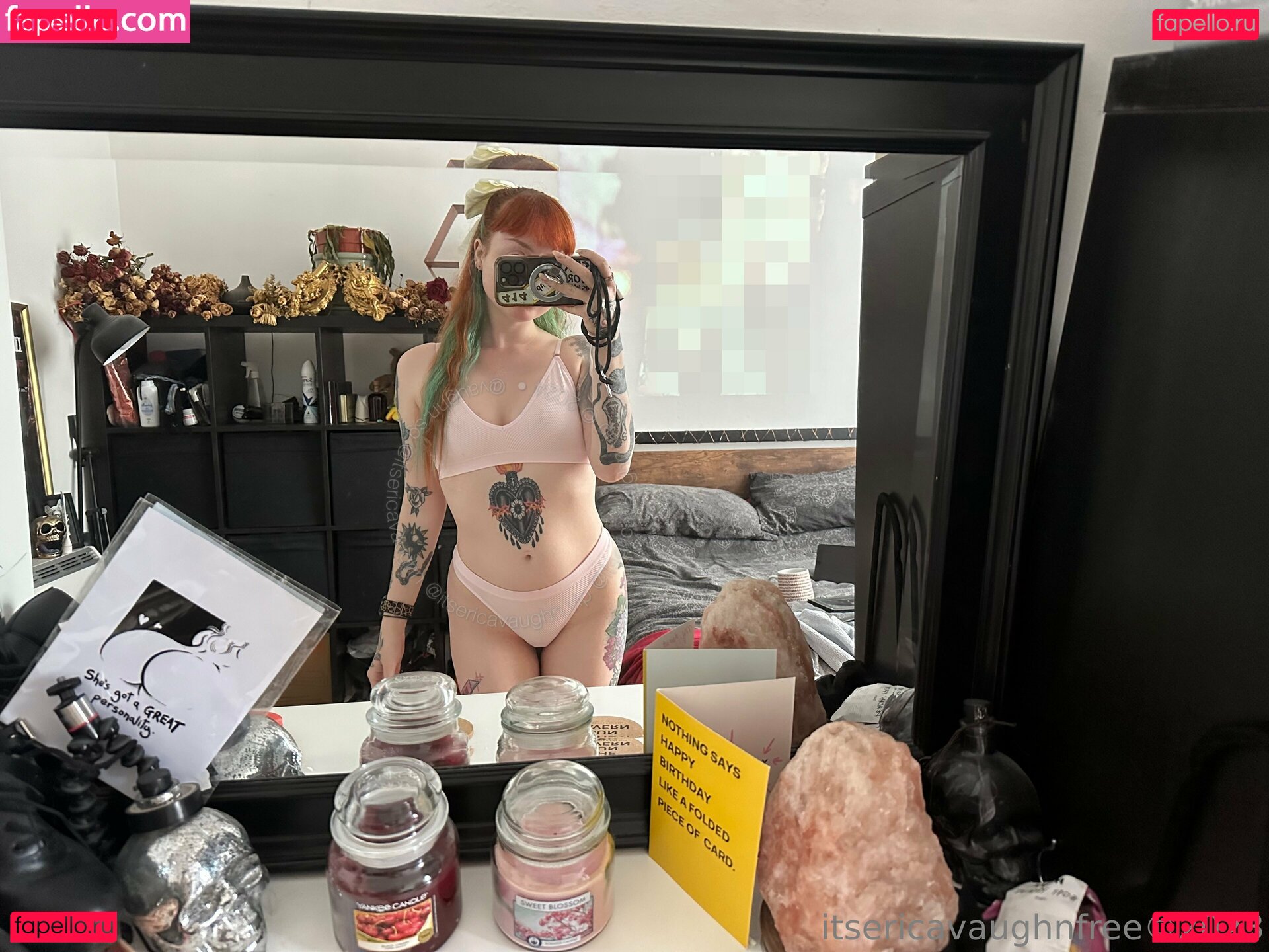 itsericavaughnfree Onlyfans Photo Gallery 