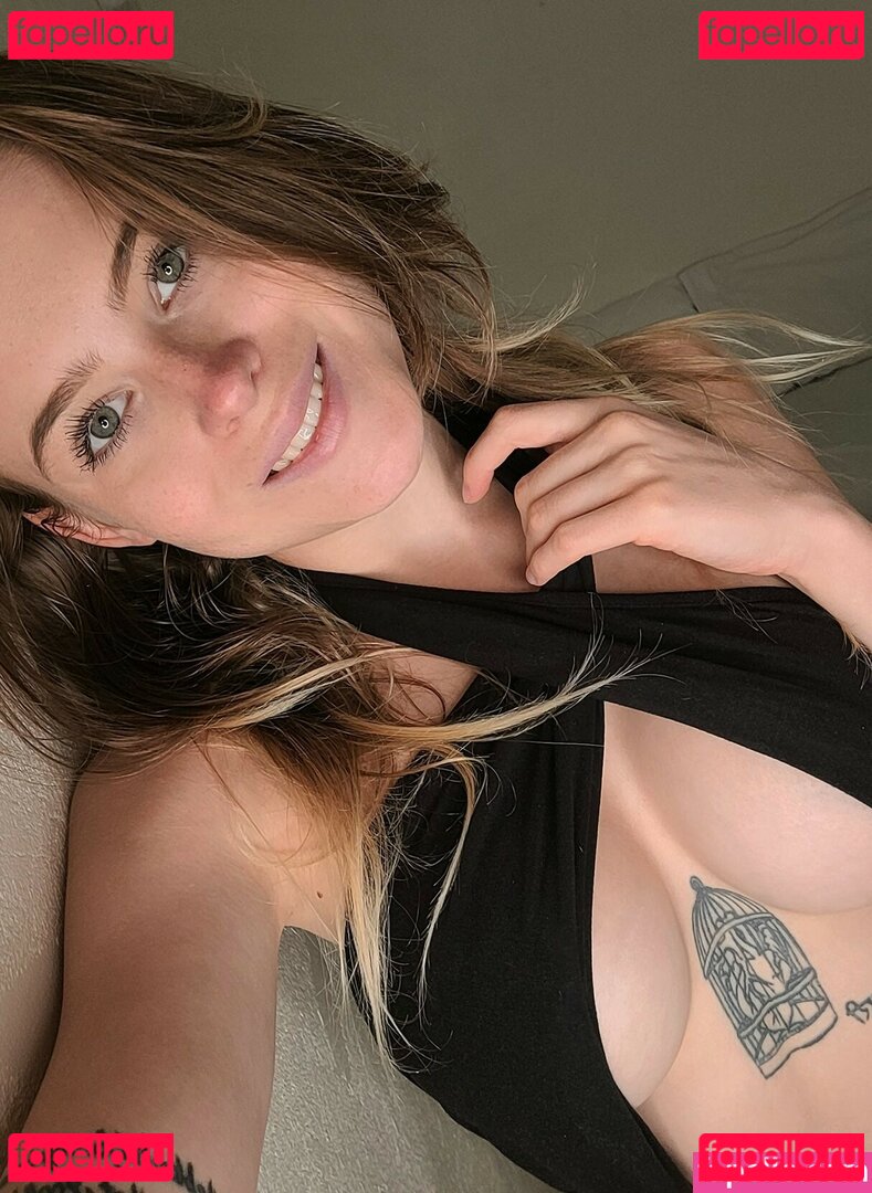 Chloe Wildd / chloewildd / chloewilddofficial Onlyfans Photo Gallery 