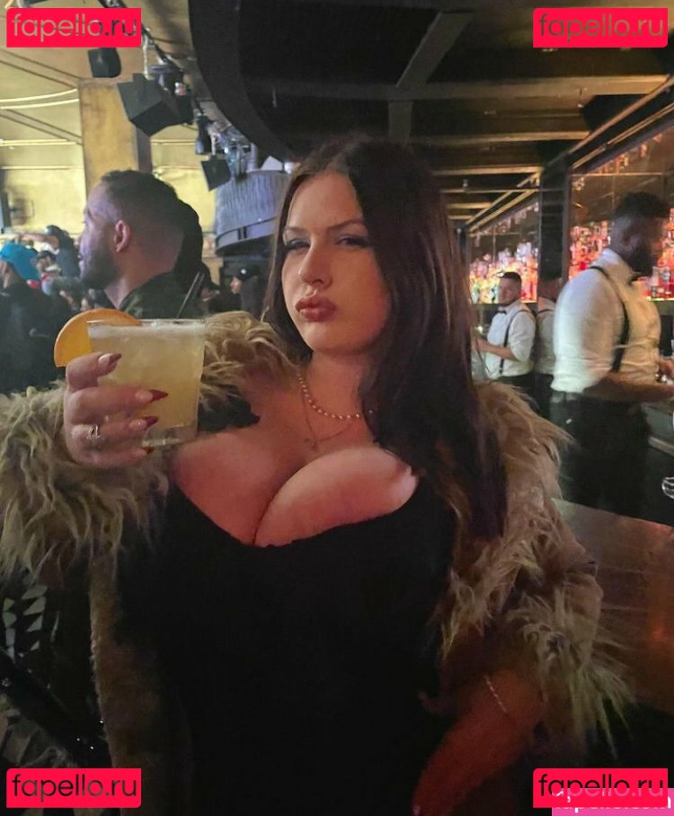 Gracekivlin Onlyfans Photo Gallery 