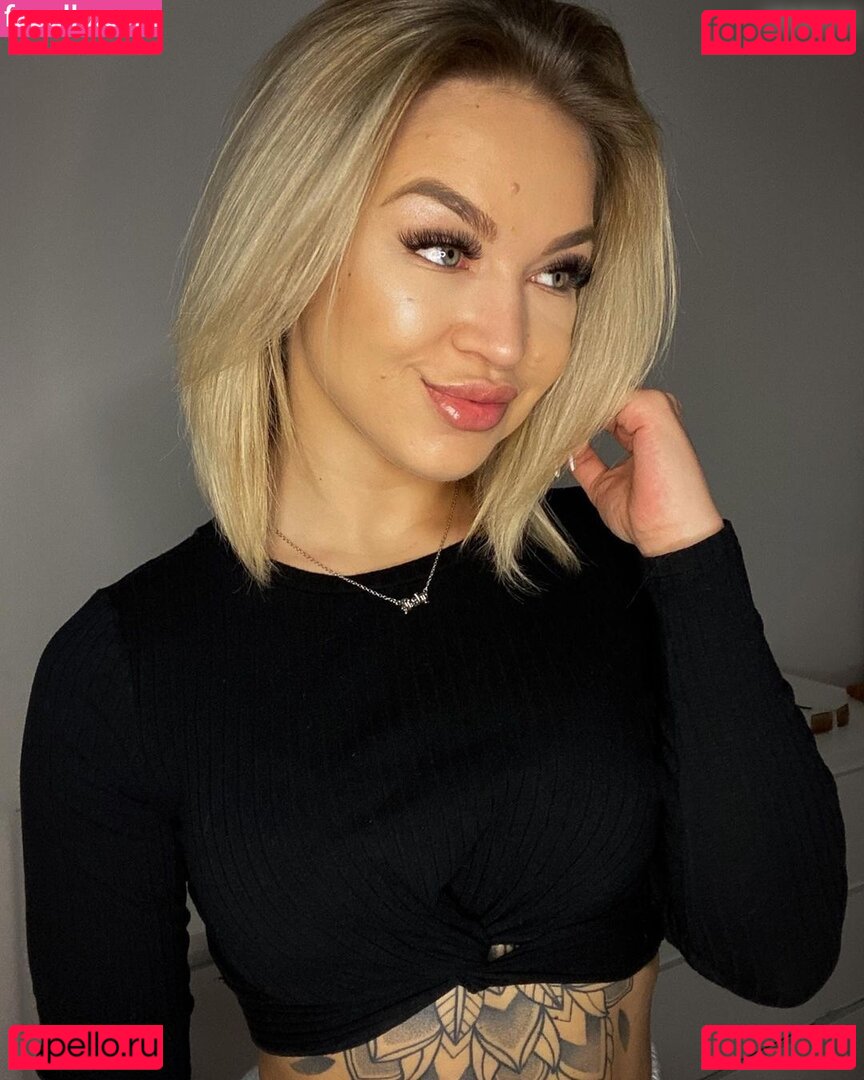 deni.dream_ / denidream Onlyfans Photo Gallery 