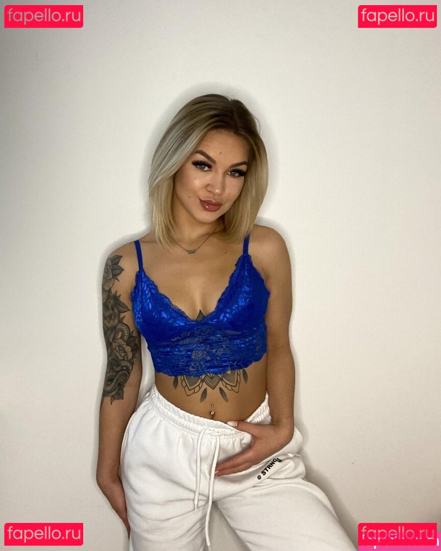 deni.dream_ / denidream Onlyfans Photo Gallery 