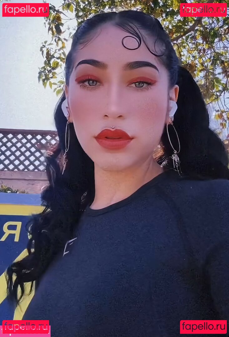 miche4575 / michelitahh Onlyfans Photo Gallery 