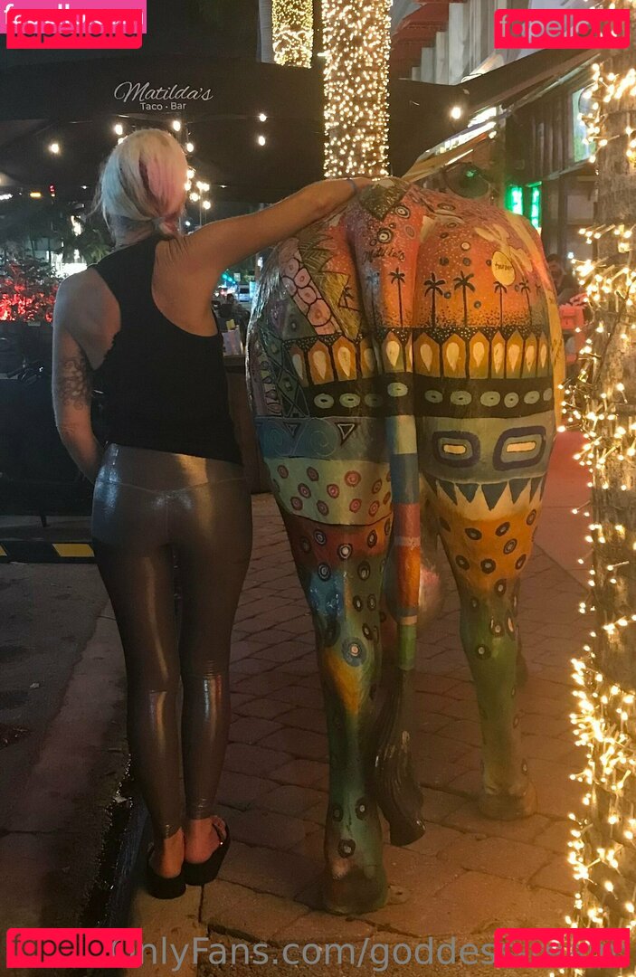 goddess-realm / shopgoddessrealm Onlyfans Photo Gallery 