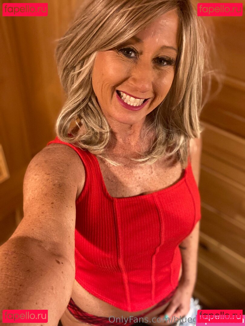 bluegrasspeach / fedonpeaches Onlyfans Photo Gallery 