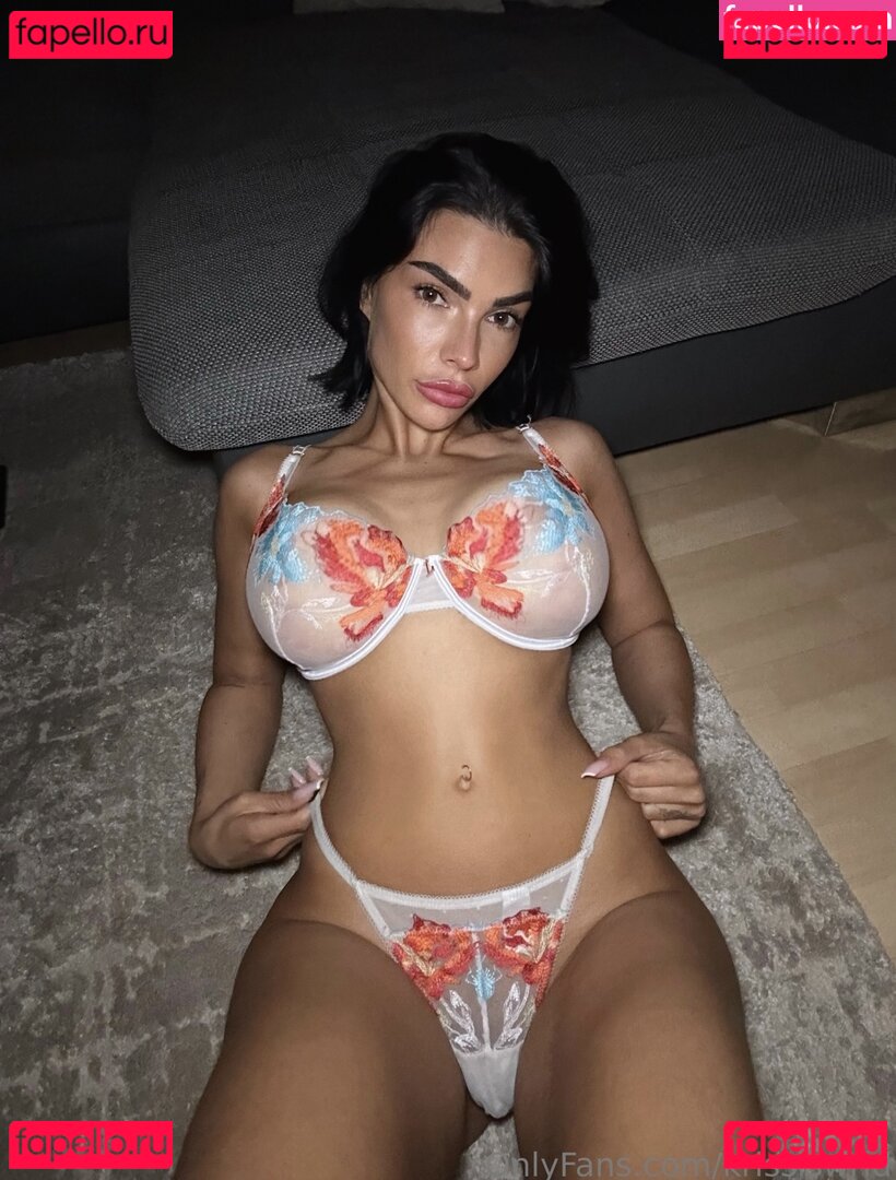 Krissiswrld Onlyfans Photo Gallery 