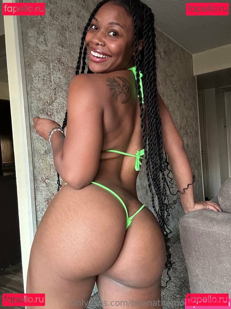 brianathemoongoddess / missmoongoddess Onlyfans Photo Gallery 