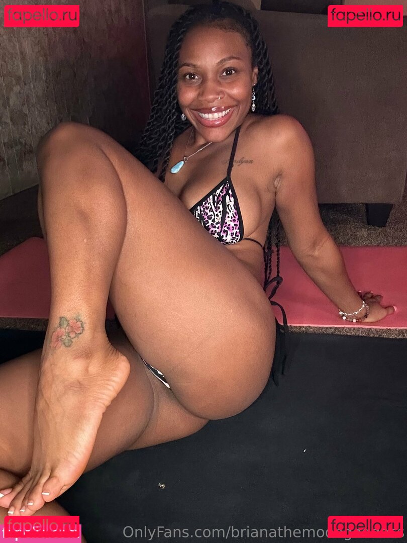 brianathemoongoddess / missmoongoddess Onlyfans Photo Gallery 