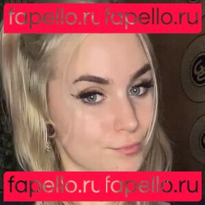 Roxi Amber / roxiiamber Onlyfans Photo Gallery 