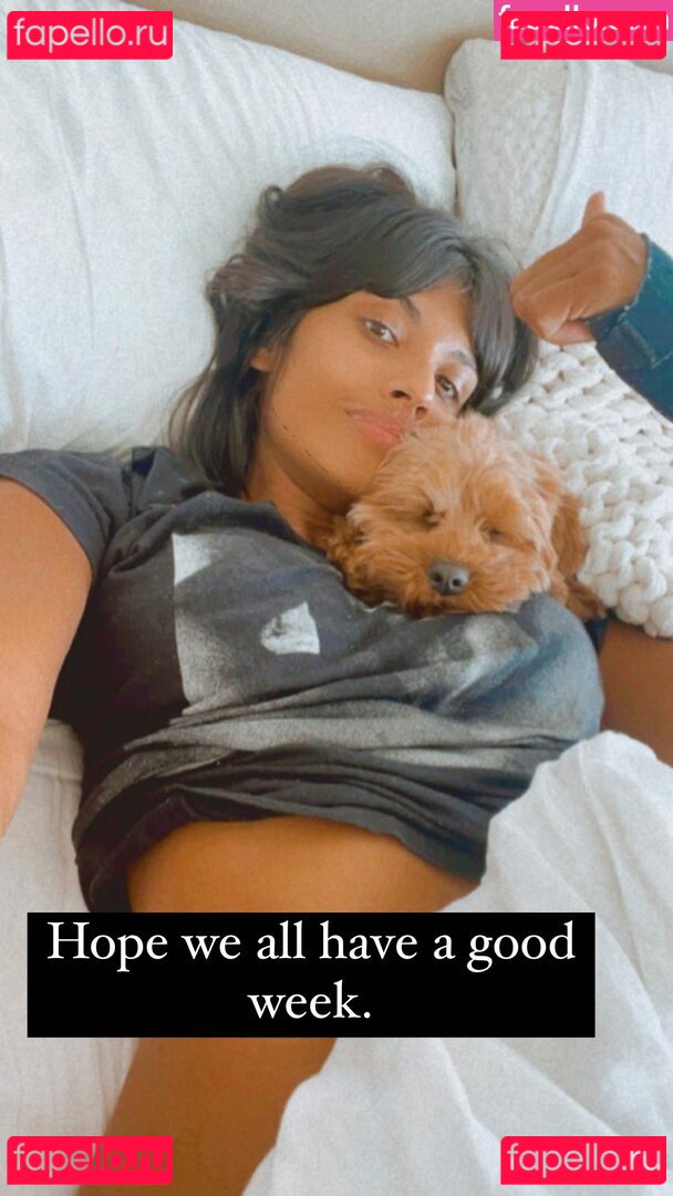 Jameela Jamil / jameelajamil Onlyfans Photo Gallery 