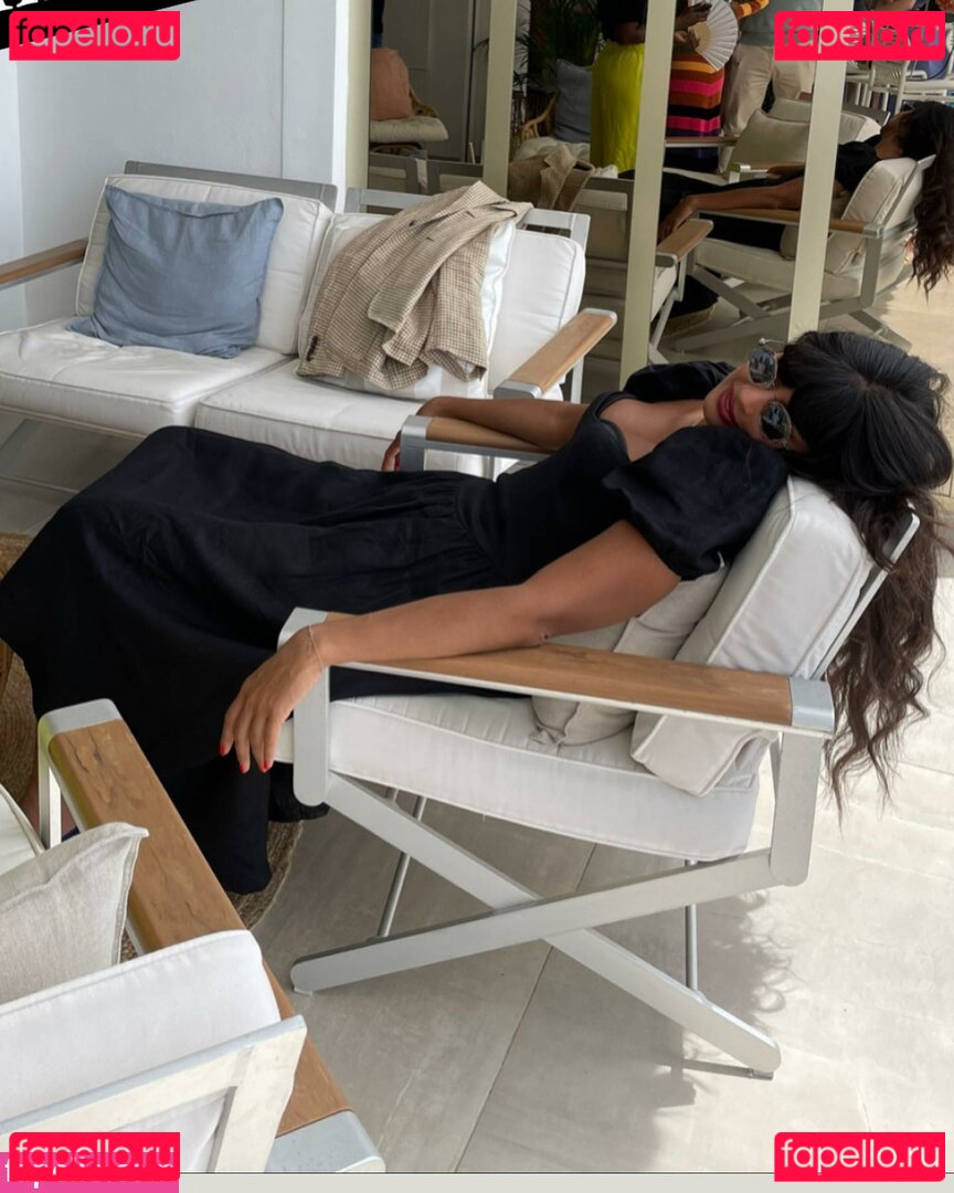 Jameela Jamil / jameelajamil Onlyfans Photo Gallery 