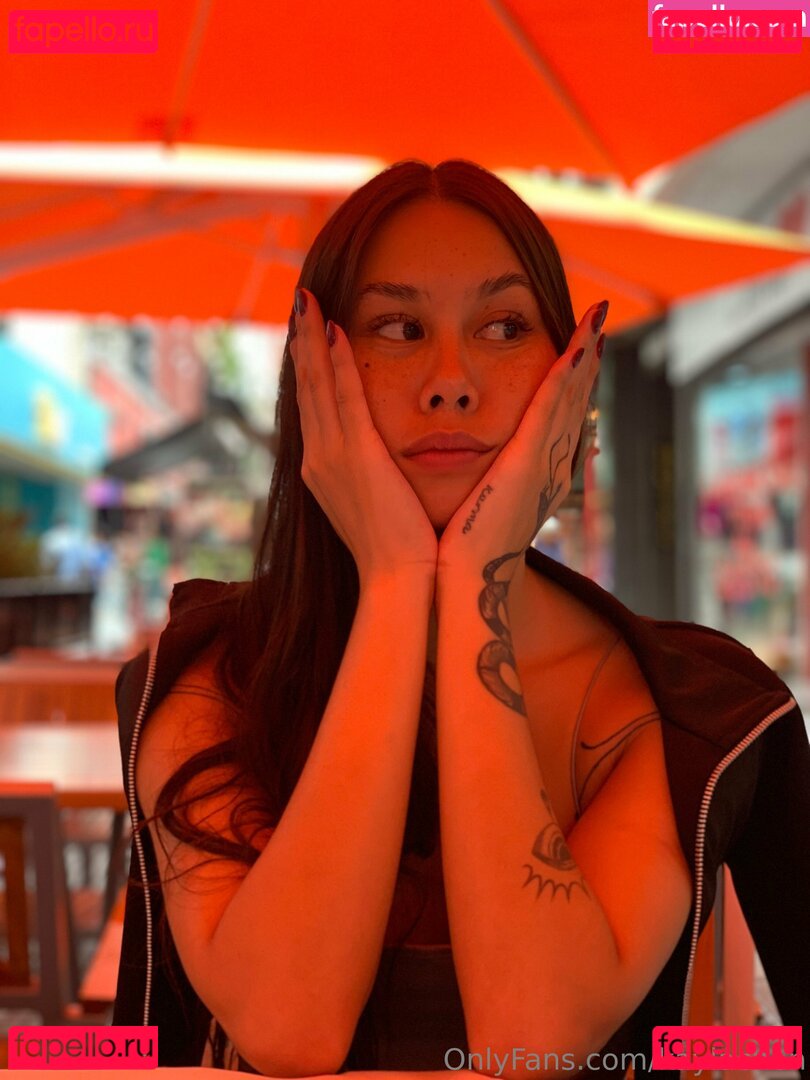 kaylachen Onlyfans Photo Gallery 