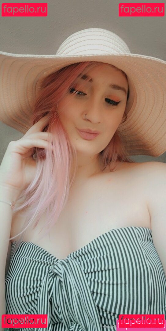 yummarie / yummary Onlyfans Photo Gallery 