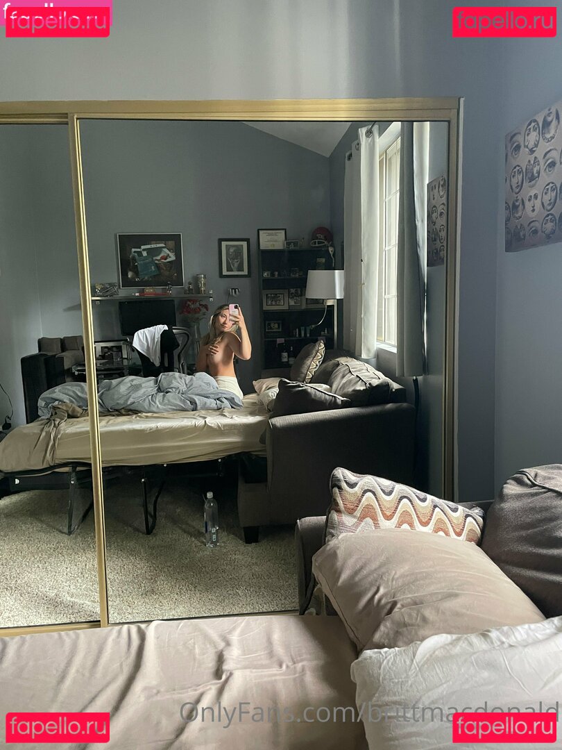 BrittMacDonald / brittanyjomac Onlyfans Photo Gallery 