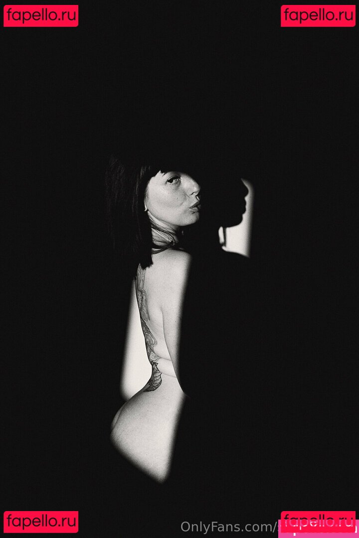 secr3tmoon Onlyfans Photo Gallery 