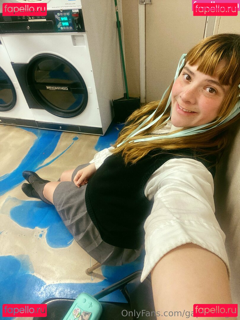 gaptoothgirl / gaptoothgirl.art Onlyfans Photo Gallery 