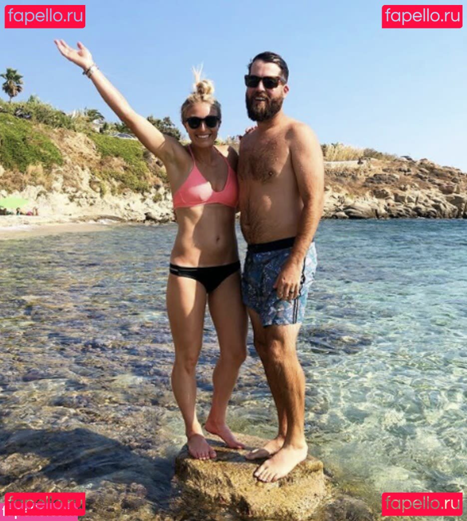 Jasmine Roth / jasminerothofficial Onlyfans Photo Gallery 