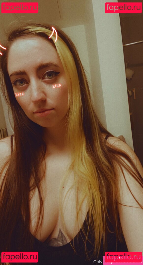 caroliiiiine Onlyfans Photo Gallery 