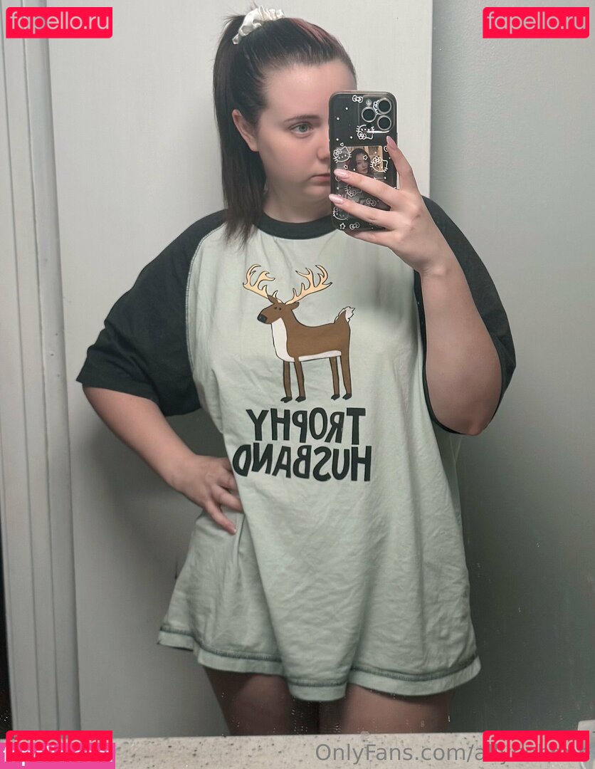 AllyceHime Onlyfans Photo Gallery 