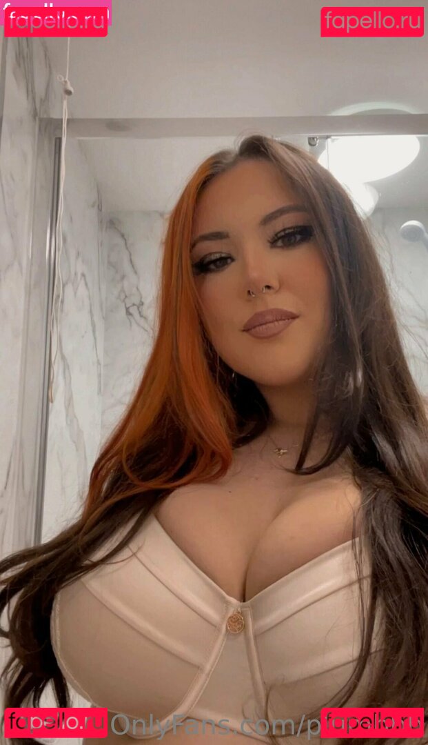 Gemma Plumb / plumbbb Onlyfans Photo Gallery 