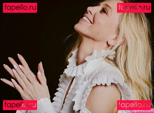 Portia Doubleday Onlyfans Photo Gallery 