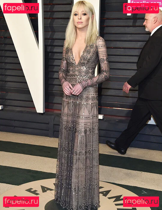 Portia Doubleday Onlyfans Photo Gallery 