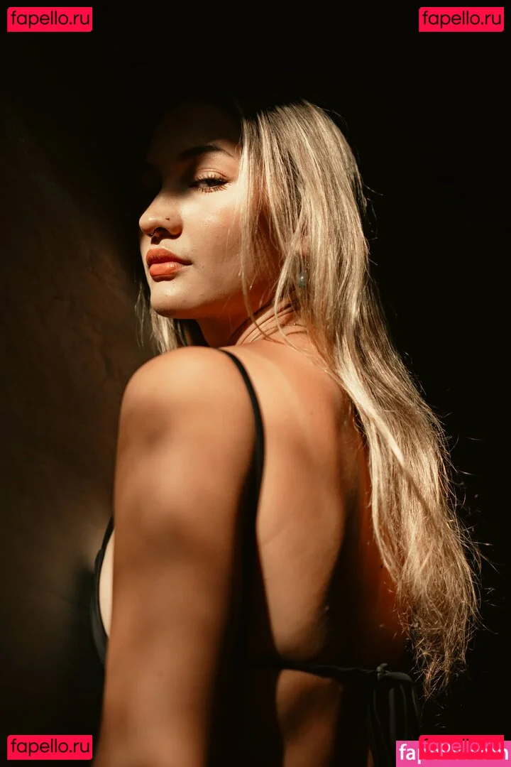 Halia Beamer Onlyfans Photo Gallery 