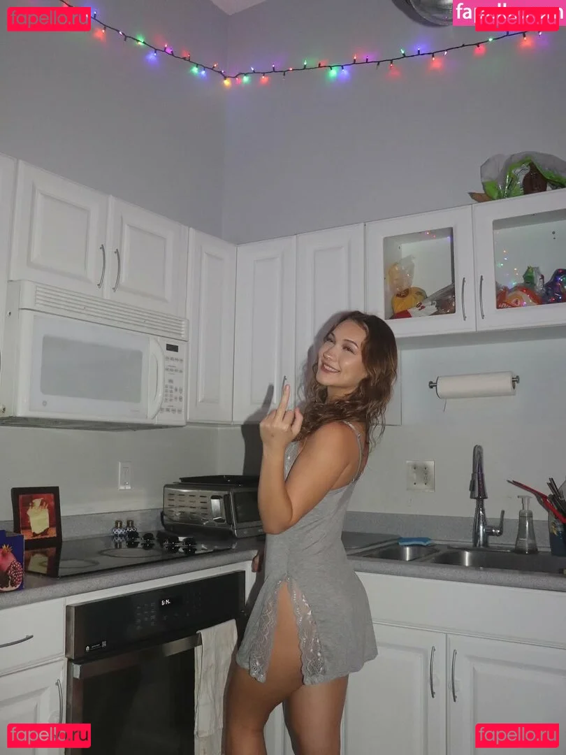 Halia Beamer Onlyfans Photo Gallery 