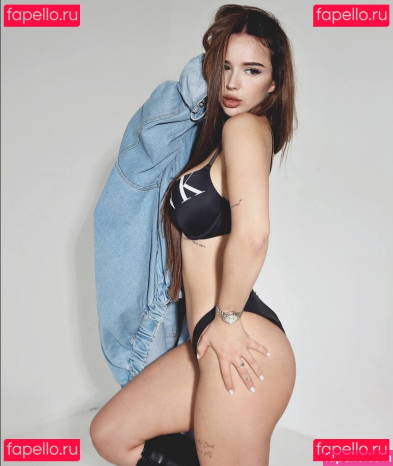 _simbochka_simba / simbochka Onlyfans Photo Gallery 