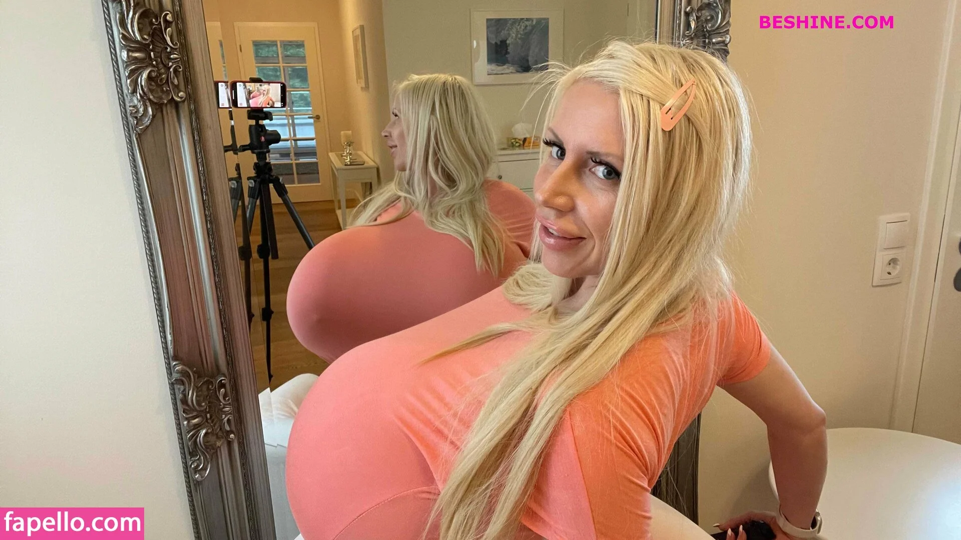 beshinedotcom Onlyfans Photo Gallery 