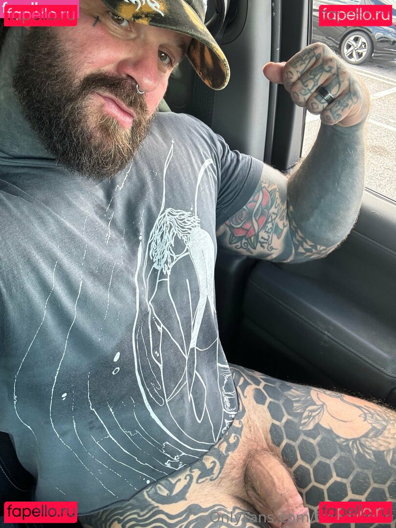 freedurden Onlyfans Photo Gallery 